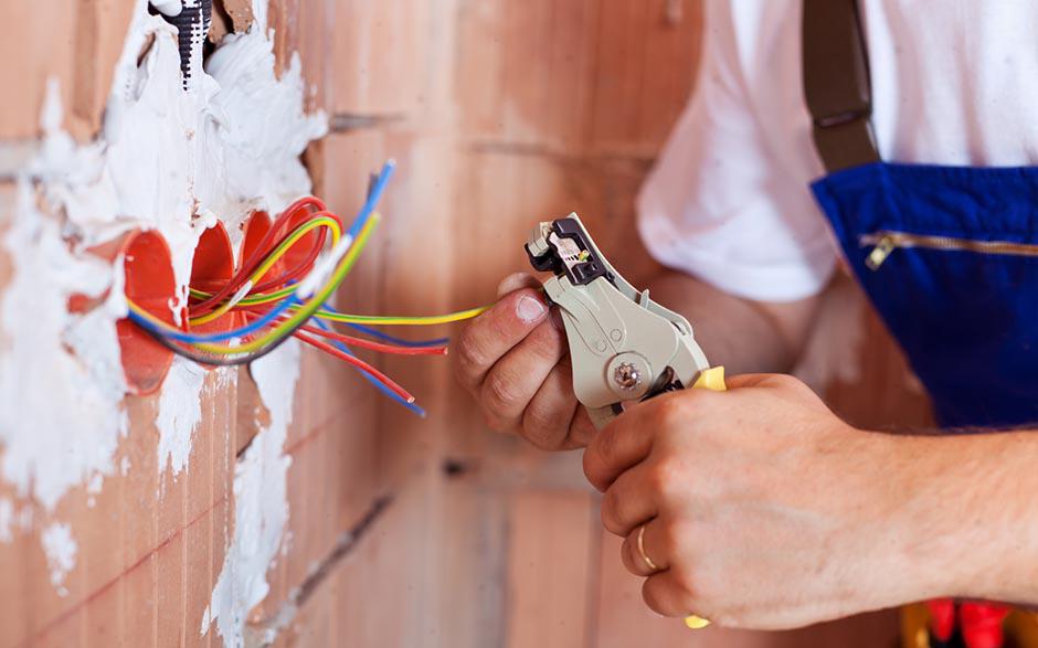 devis renovation électrique Courcouronnes